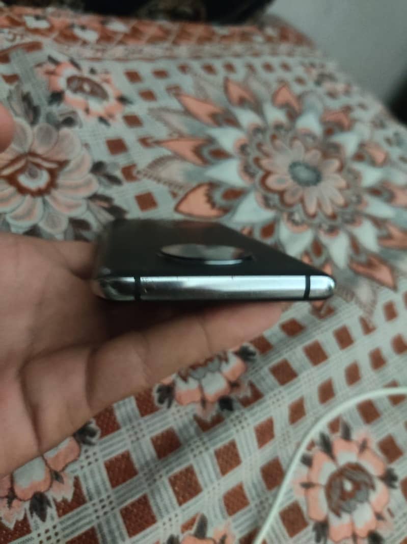 One Plus 7T 17
