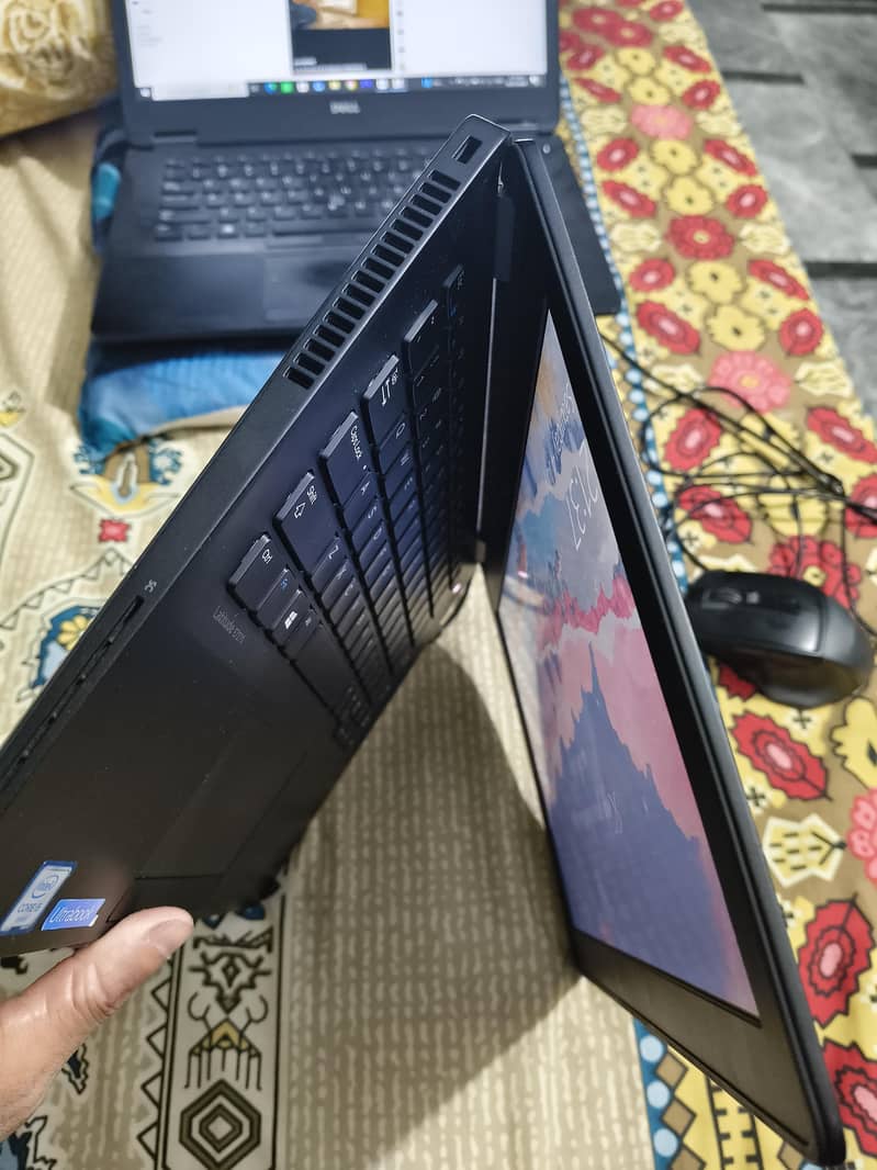 Dell E7270 2