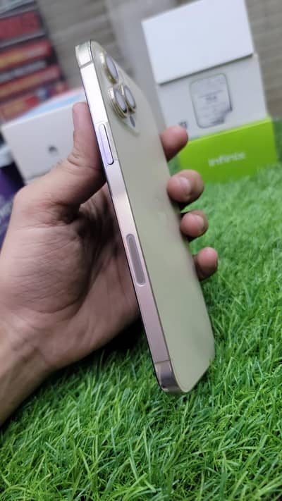Apple iPhone 12 Pro Max Factory Unlock