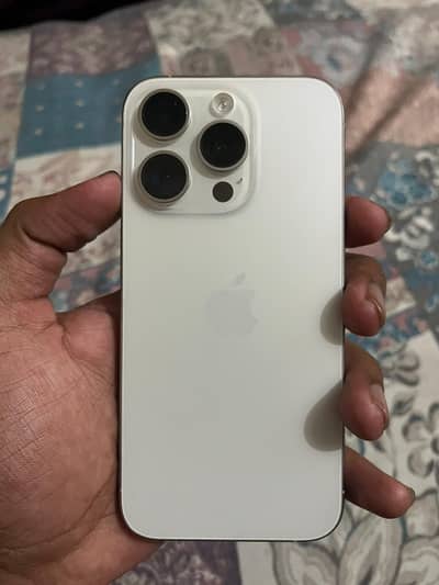 Apple iPhone 15 Pro icould lock hai