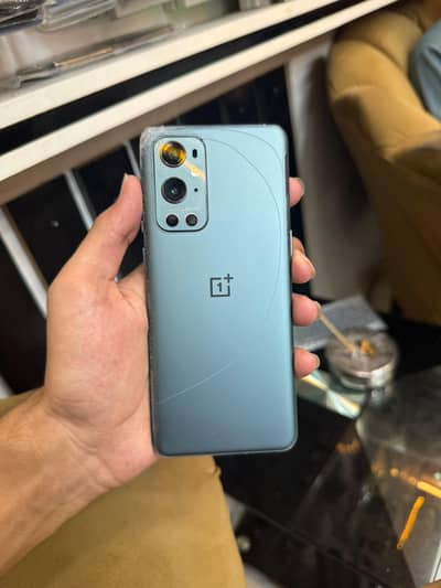 One Plus 9 Pro 5g 12+12/256