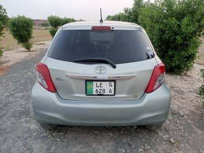 Toyota Vitz 2014