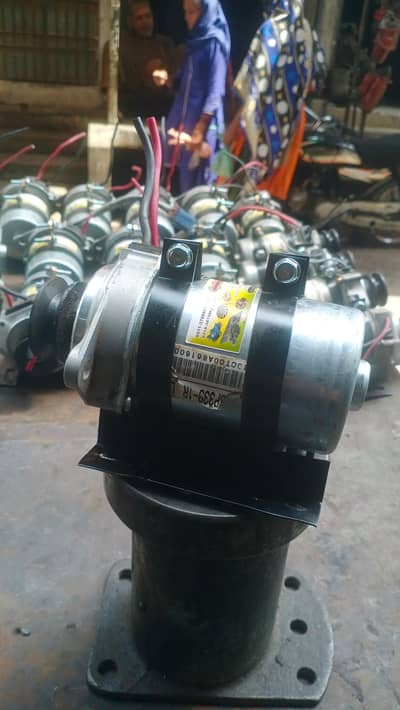 12 DC Water Motor