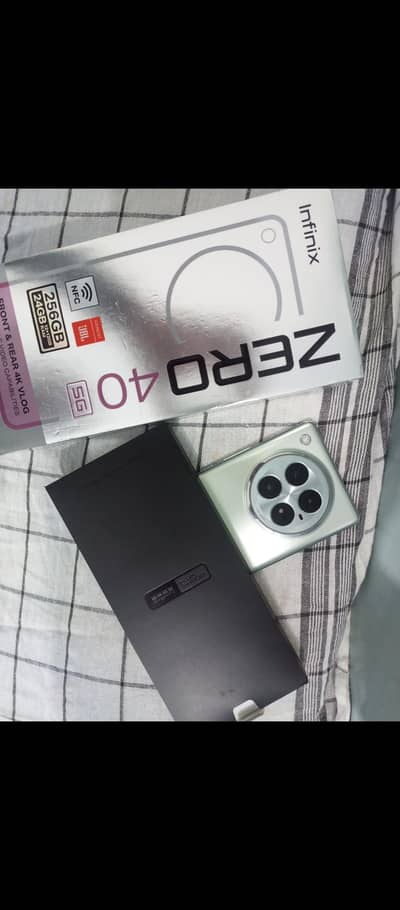 Infinix Zero 40 5G 12GB RAM/256GB ROM Dimensity8200 5G Engine