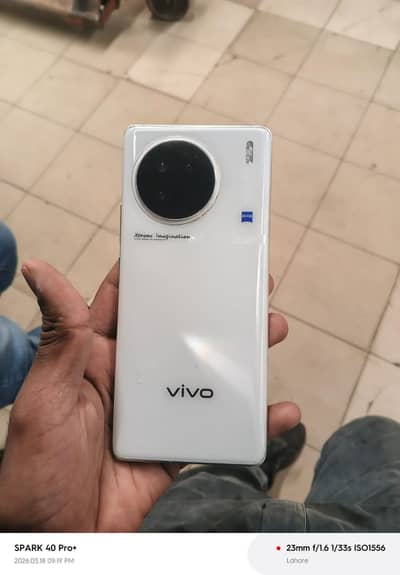 Vivo X90s