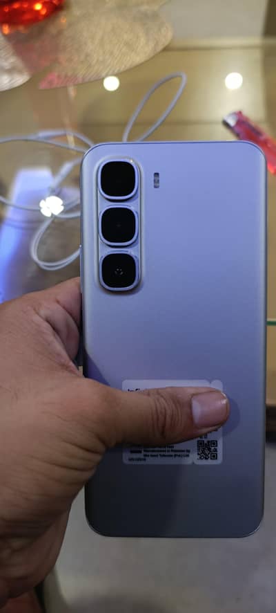 Infinix Hot 60 pro plus complete box