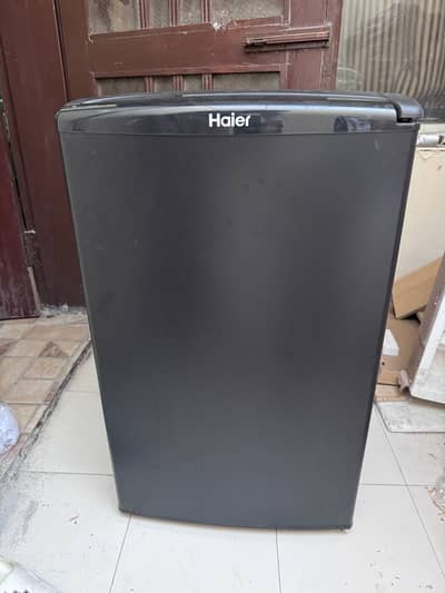 Haier Mini room fridge