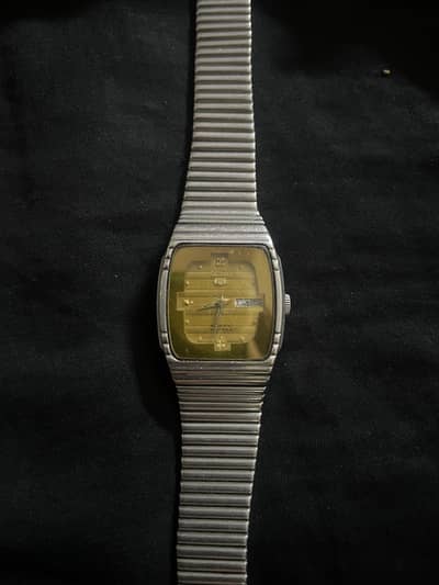 SEIKO 5 JAPANESE AUTOMATIC WATCH