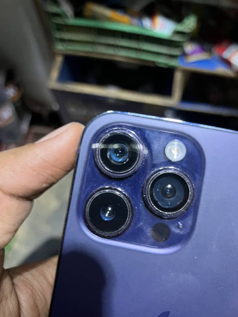 iPhone 14 Pro 1