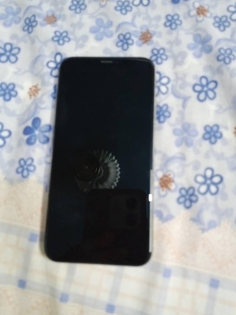 Apple iPhone X 1