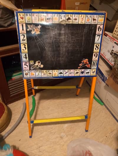 kids white and black board