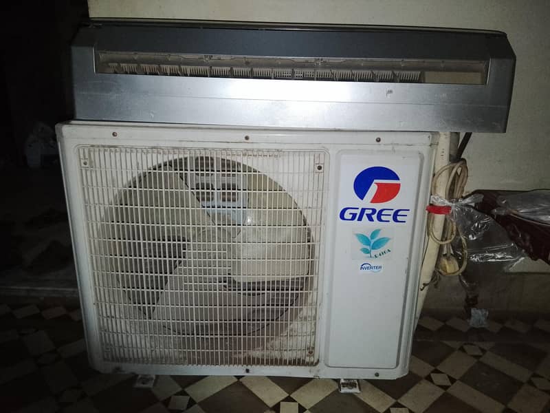 Greee 0