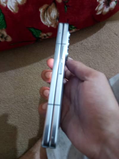 Samsung Mobile Z Fold 5