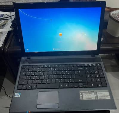 Acer Aspire 5733Z