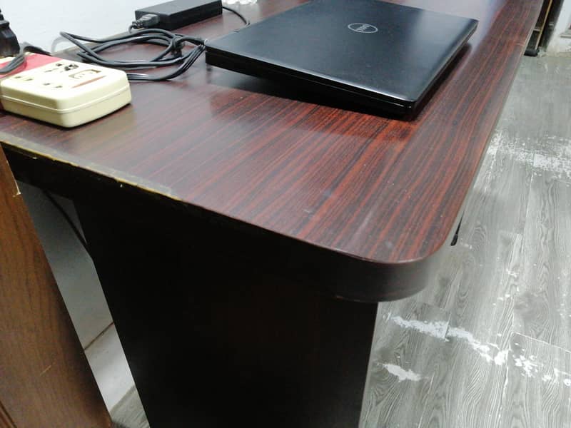 Office Table - Computer & Laptop Desk - Study / Meeting Table 3