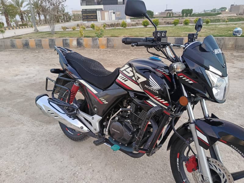 CB 150f 2