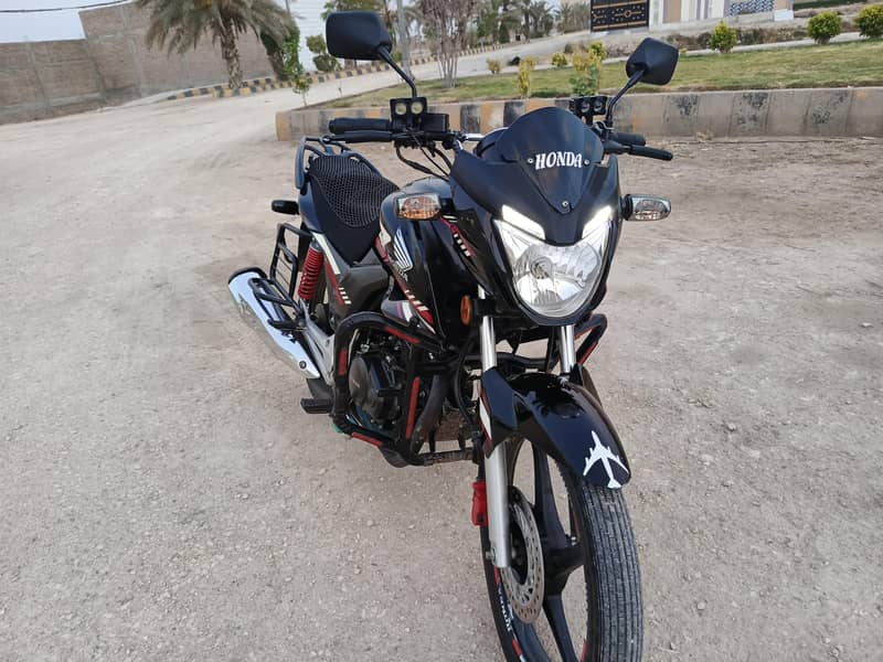 CB 150f 4