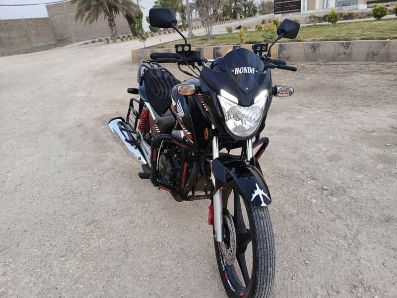 CB 150f 5
