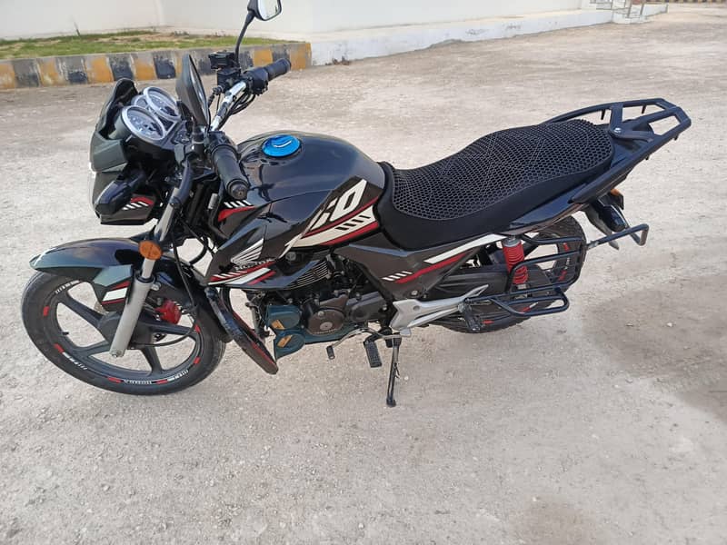 CB 150f 6