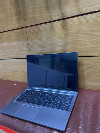 HP ZBook Firefly 14 G7