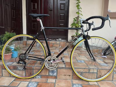 Chelsea Club Racing Cycle