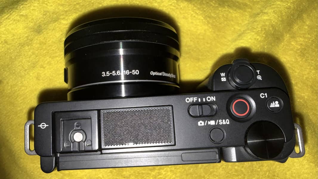 Sony ZV-E10 Mirrorless Camera 6