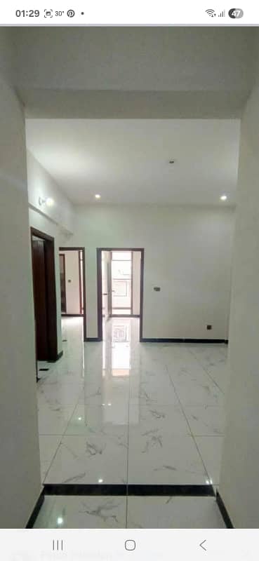 4 rooms brand new appartment west open banglow facing