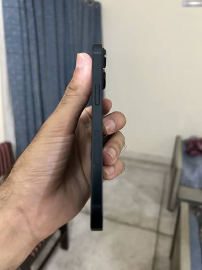 Apple iPhone 14// EXCHANGE WITH 13 PRO OR 12 PRO