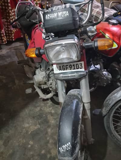 Honda CD 70 red colour