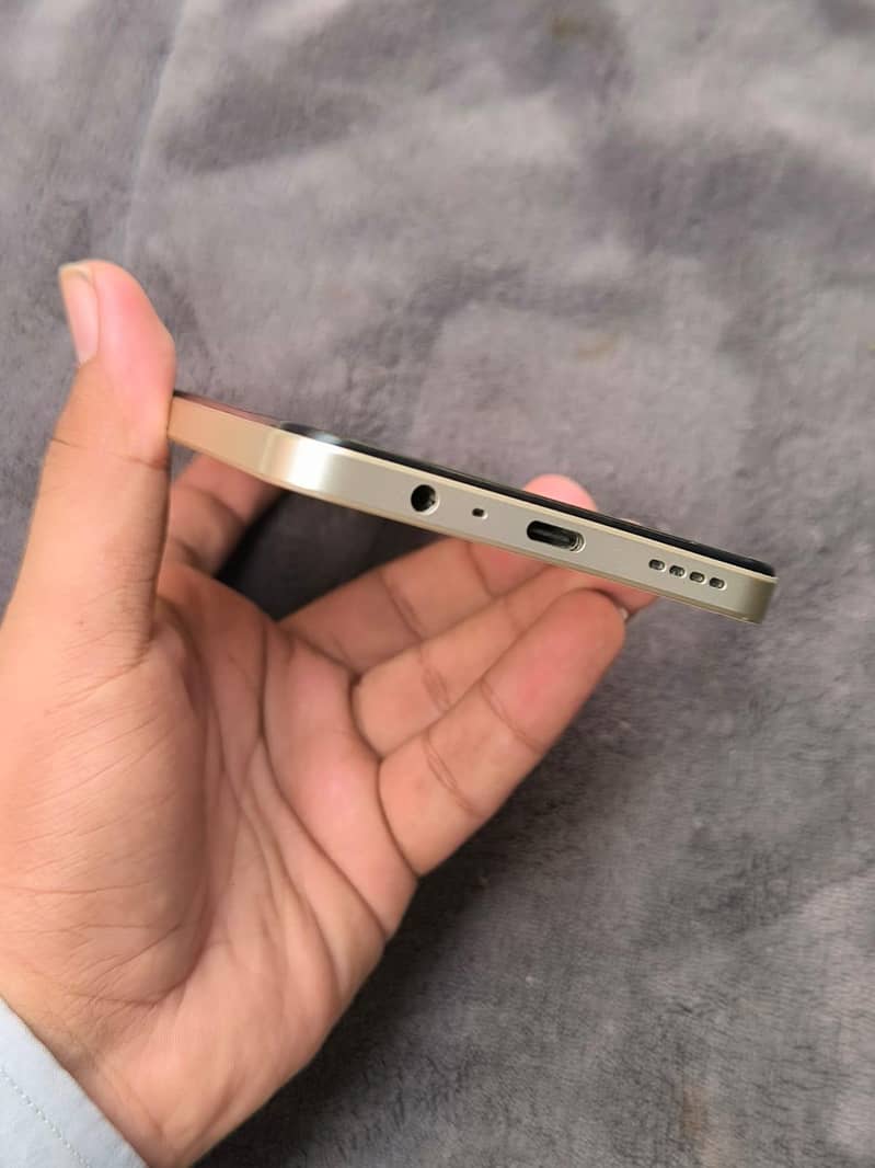 Realme Note 70 4