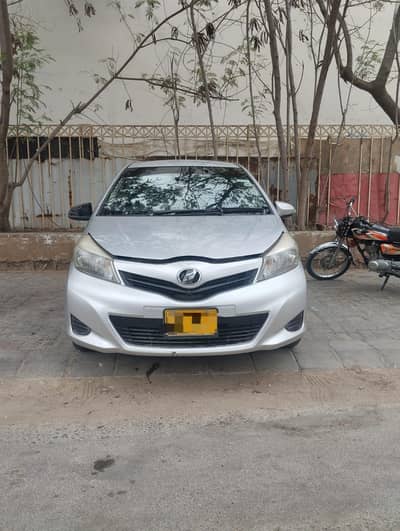 Toyota Vitz 2013