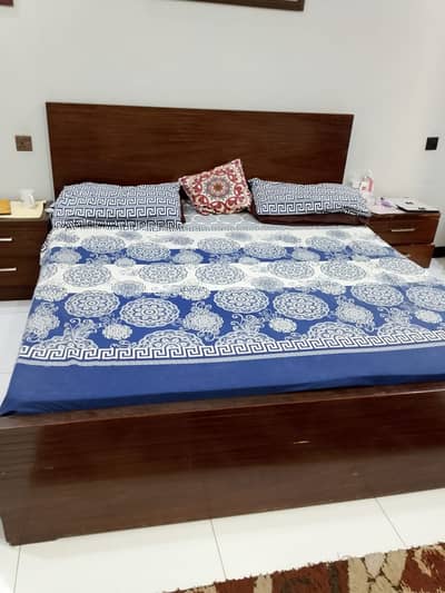 Bed set for sale