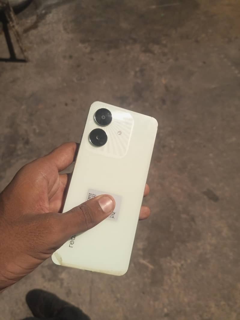 Realme Note 60x 2