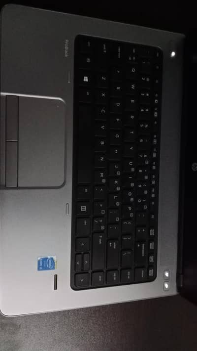 Laptop for sale.
