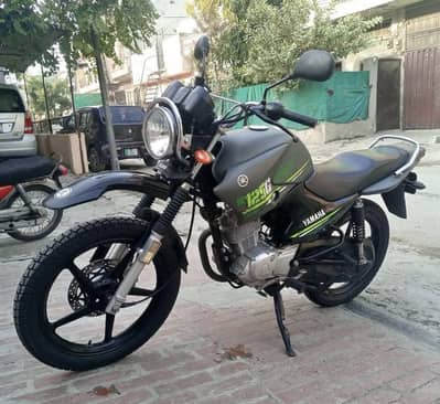 Ybr 125 g urgent sale only serious customer