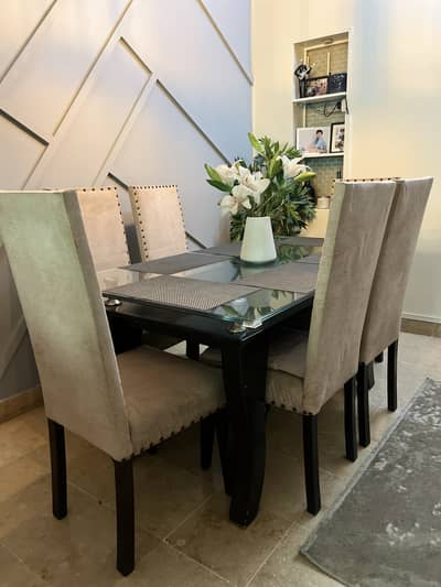 Dining table 6 sofa chairs