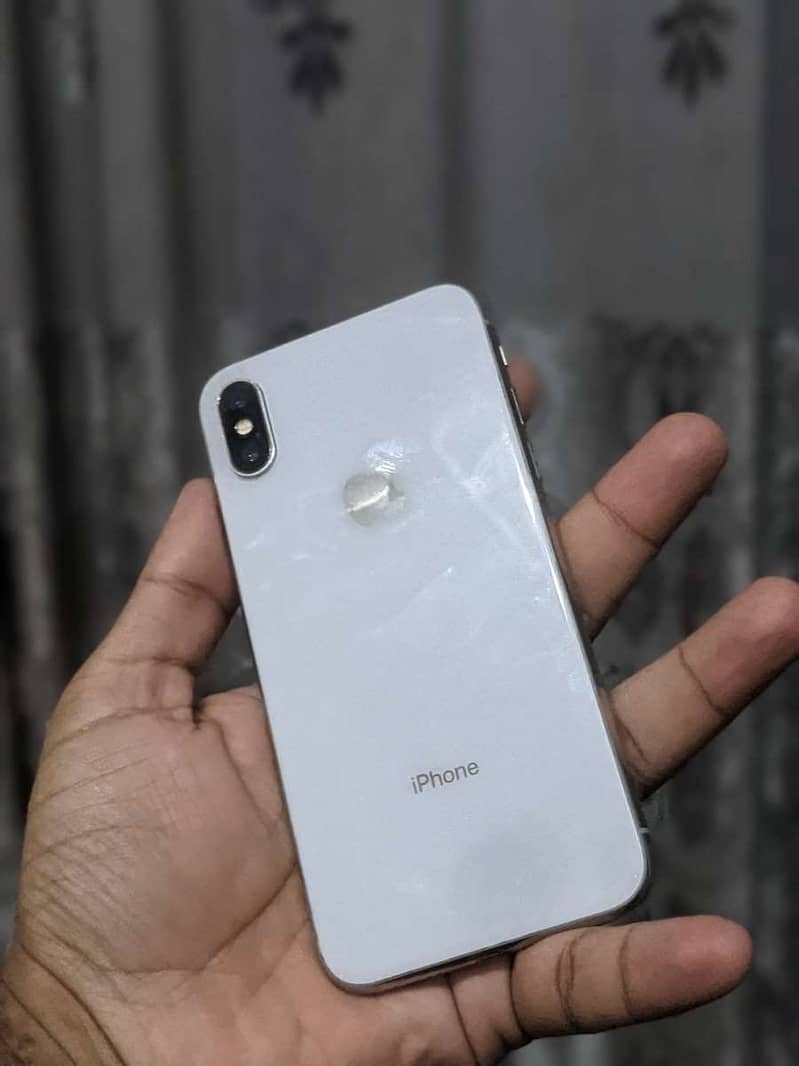 Apple iPhone X 3