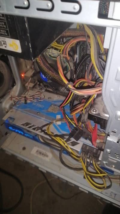 i7 4th generation 4790 with rx 590 sapphire nitro