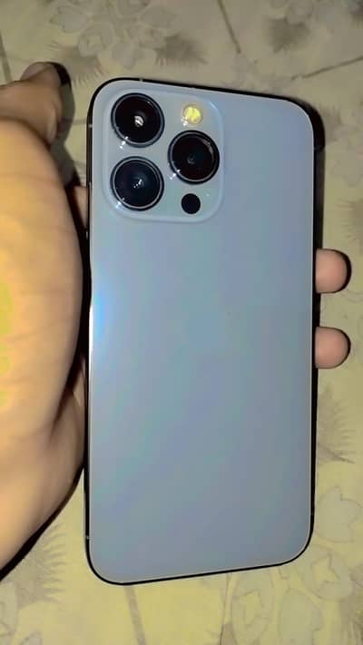 Apple iPhone 13 Pro