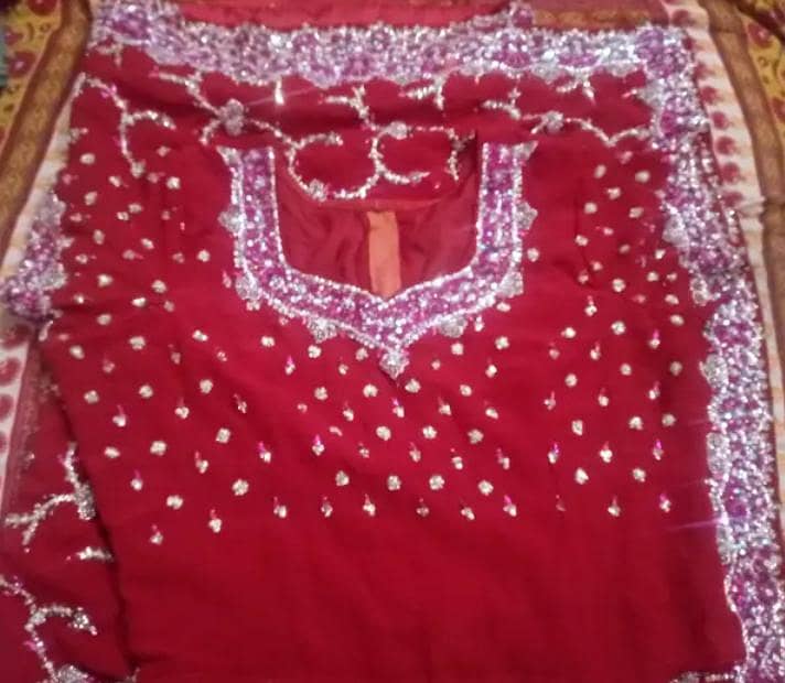 saree 0