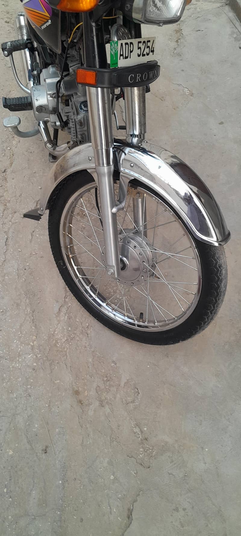 crwon 1
