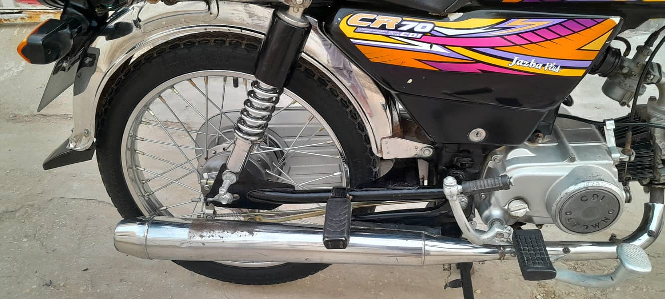 crwon 11