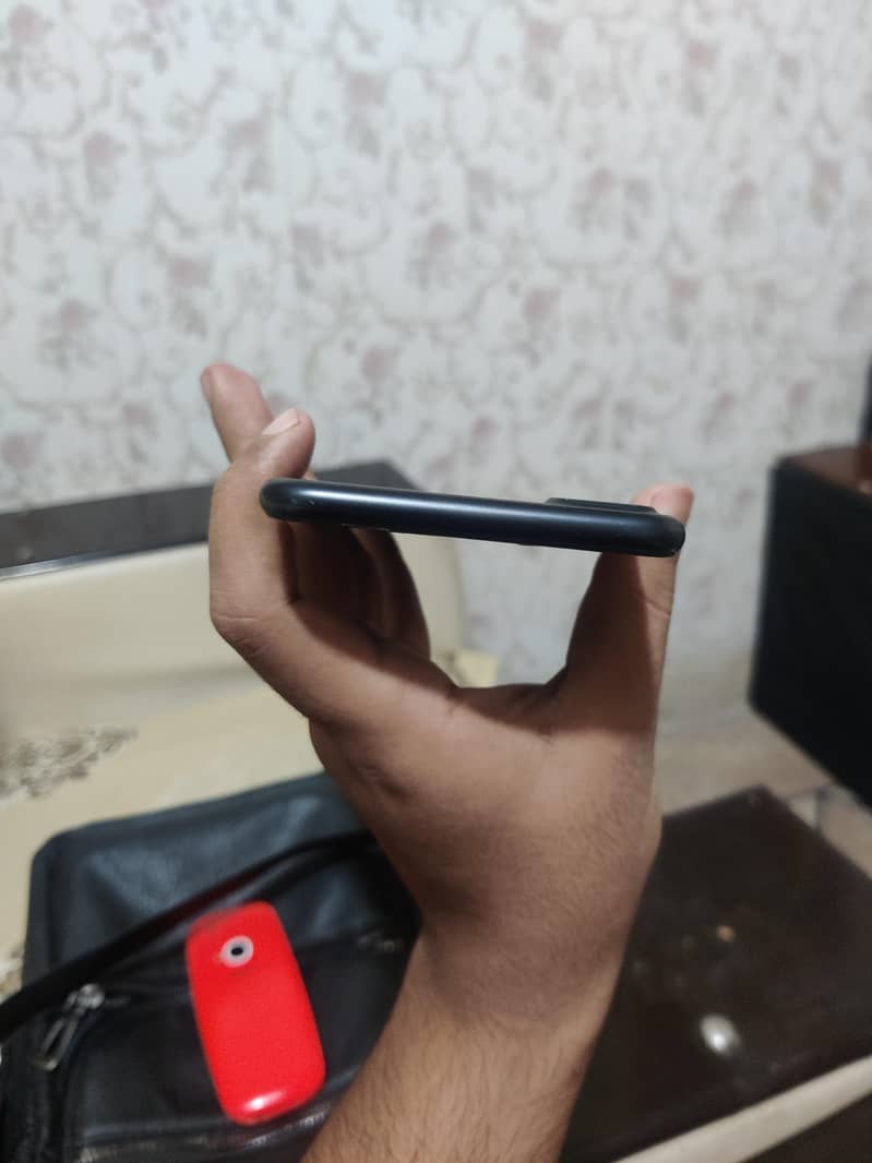 Apple iPhone 7 Plus 3