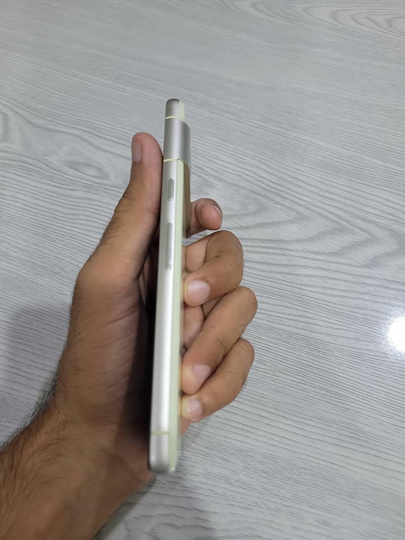 Google Pixel 7 2