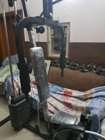 Complete Multi-Station Home Gym Machine (10/10 Condition)
