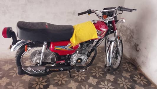 Honda 125 Location kallar Syedan