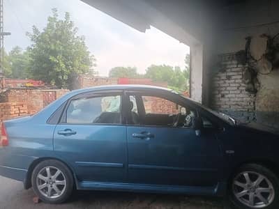 Suzuki Liana 2010