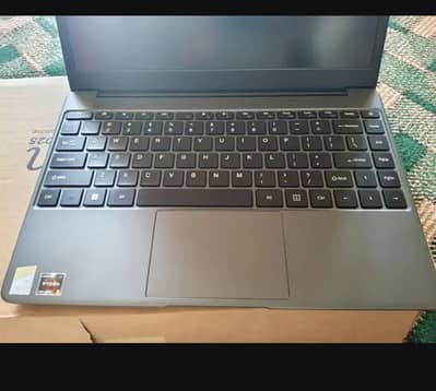 Almost new Laptop Mech-revo AMD Ryzen 5 7430U, 8GB RAM, and 256GB SSD