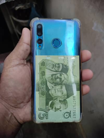 Huawei P Smart Plus 4/128