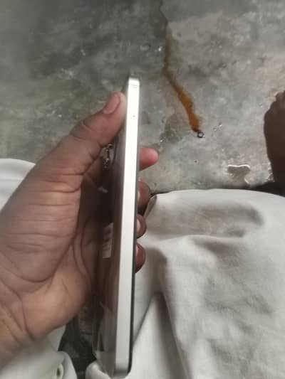 Sparx Neo 8 Plus